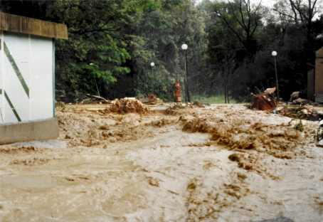 Powódź 1997 roku na terenie Żegociny